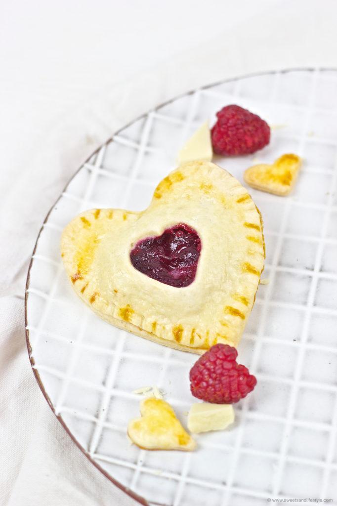 Herz Hand Pies Zum Valentinstag Sweets Lifestyle